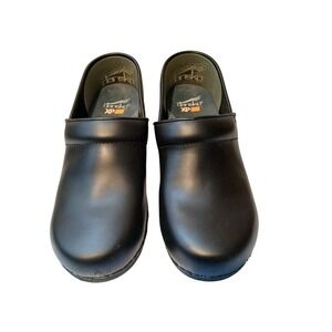 Dansko XP 20 Clogs Black Leather Slip On Comfort Shoes Women Size 38